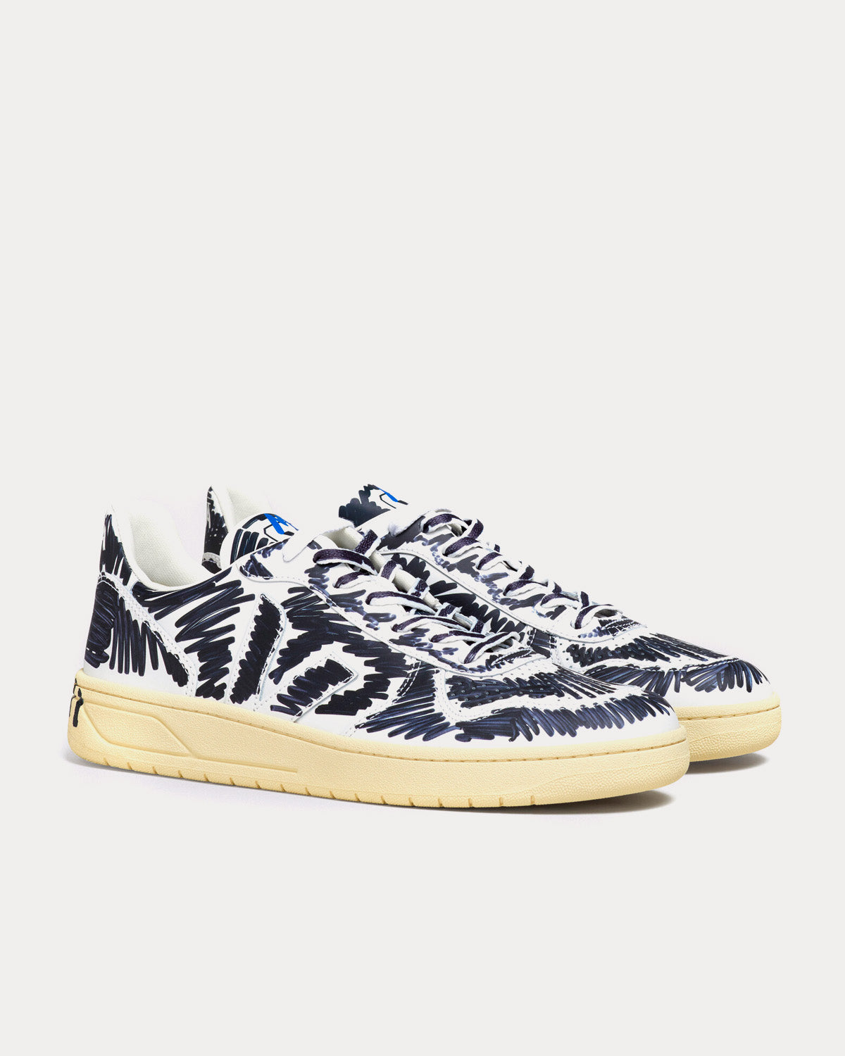 Veja x Marni V-10 Black / White Low Top Sneakers - 3