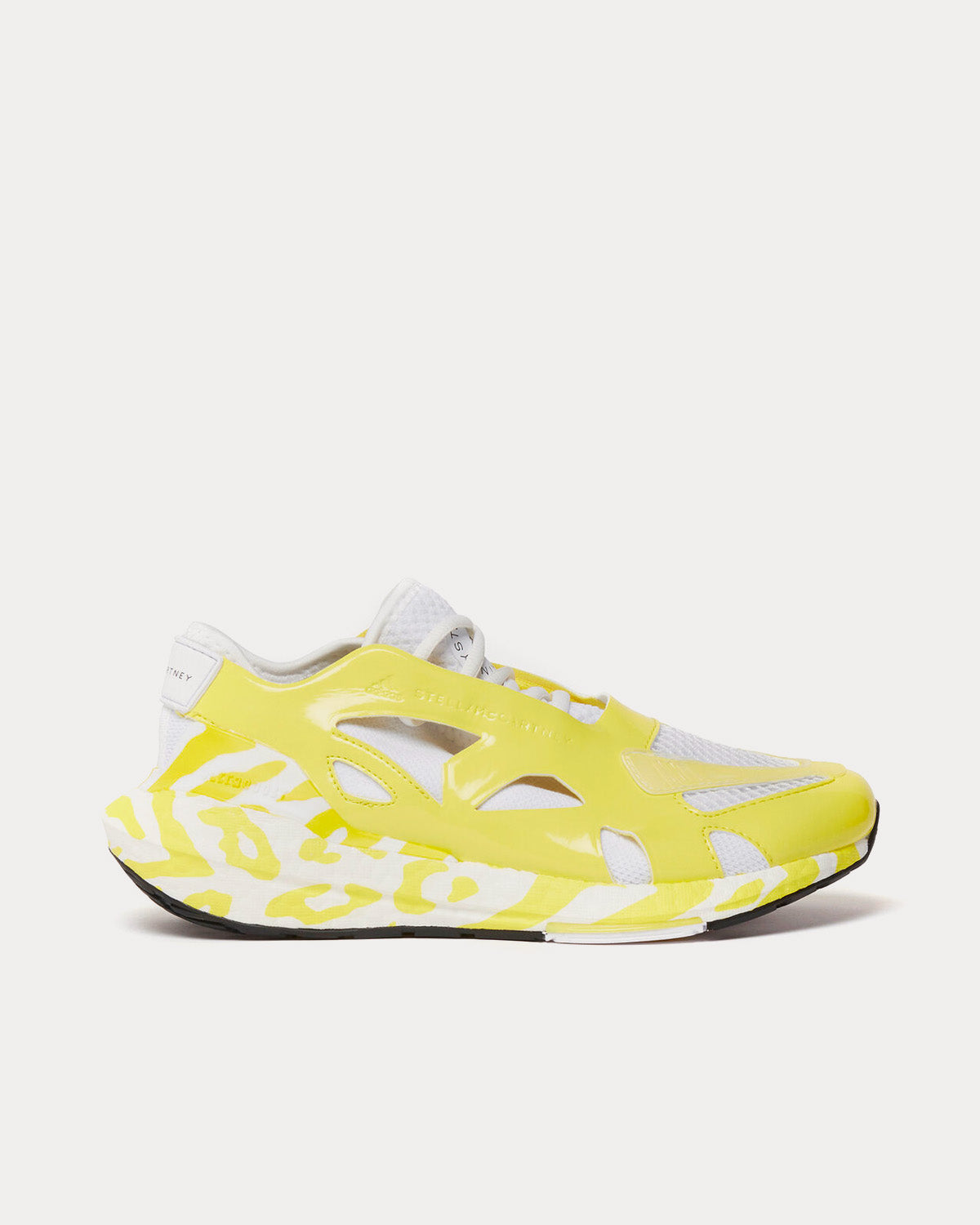 UltraBoost 22 Graphic Shock Yellow / White Running Shoes