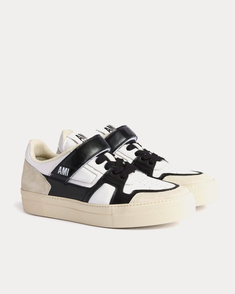 Ami Paris Ami De Coeur Black / White Low Top Sneakers - 3