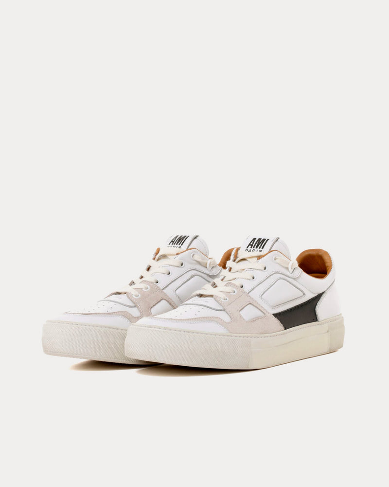 AMI Ami De Coeur White / Black Low Top Sneakers - 2