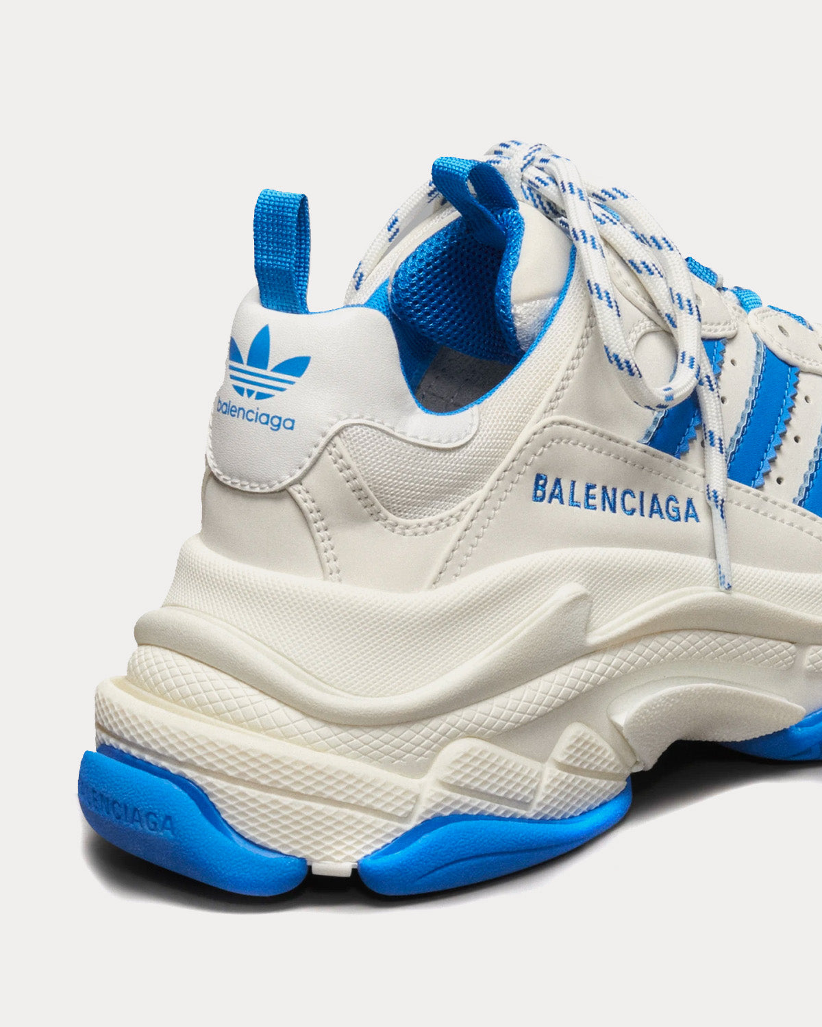 Balenciaga x Adidas Triple S White / White / Blue Low Top Sneakers - 3