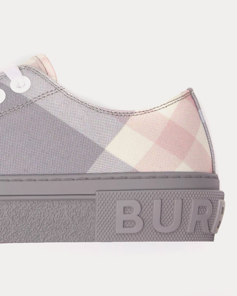 Pink burberry clearance sneakers