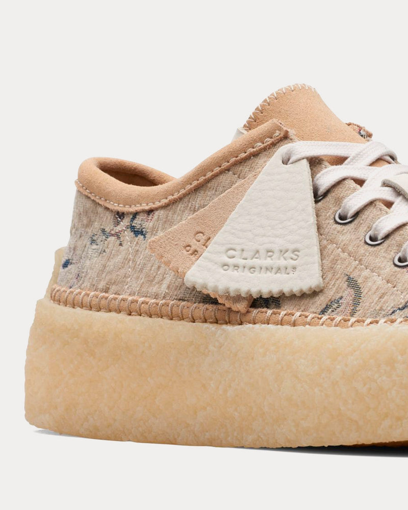 Clarks Caravan Low Tan Floral Txt Low Top Sneakers - 5