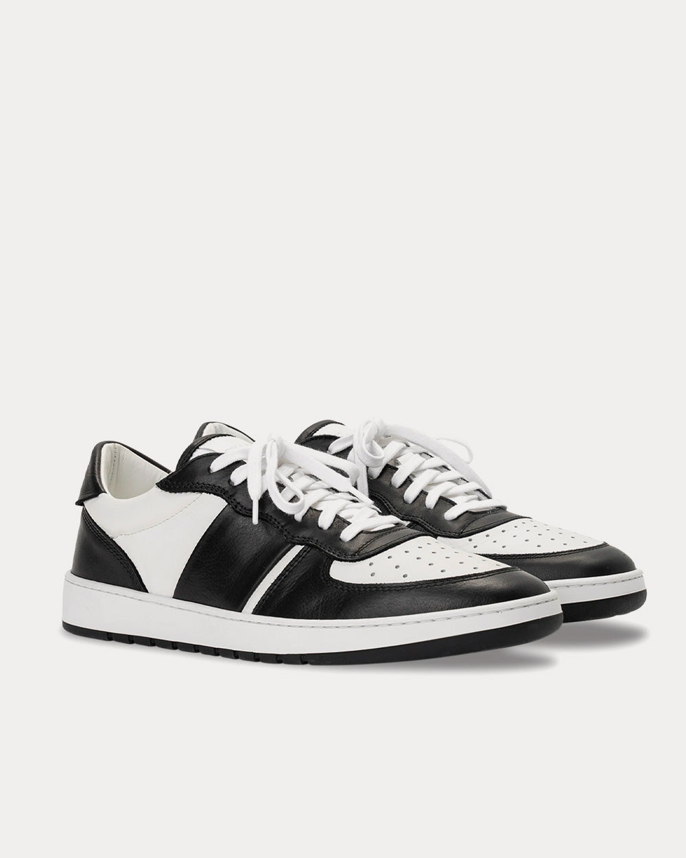 Collegium Pillar Destroyer Black / White Low Top Sneaker - 2