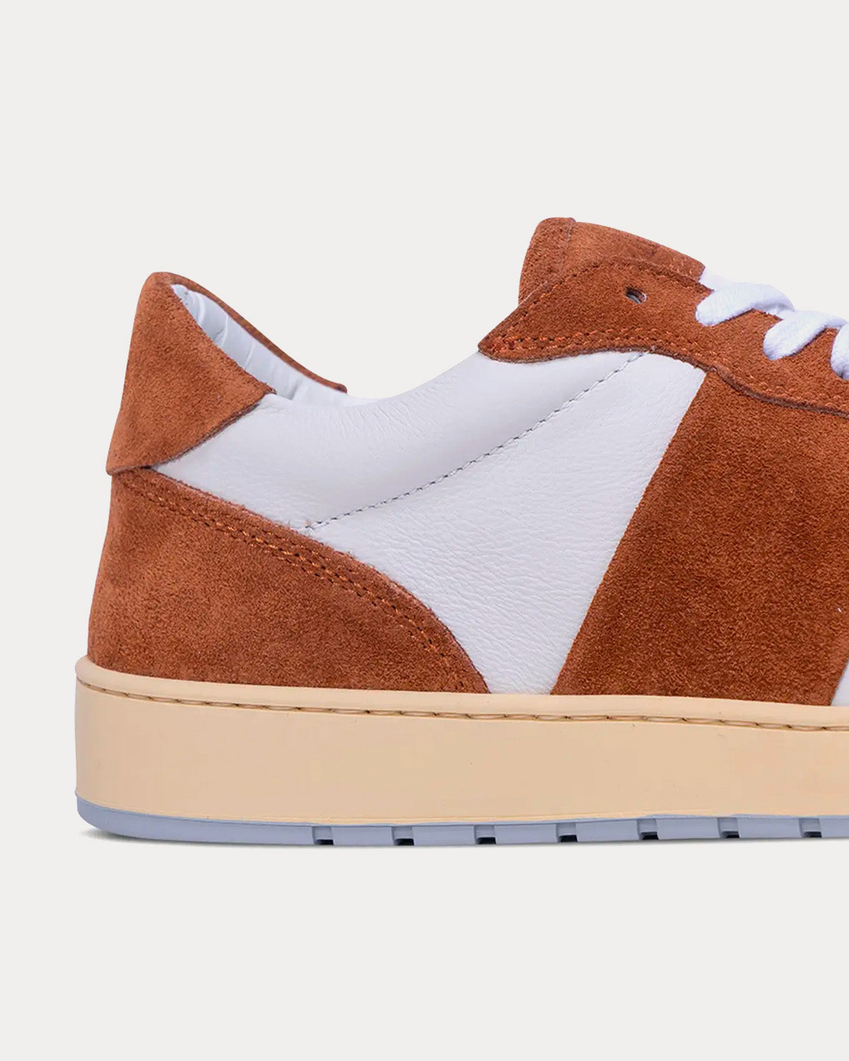 Collegium Pillar Destroyer Suede White / Cognac Low Top Sneaker - 4