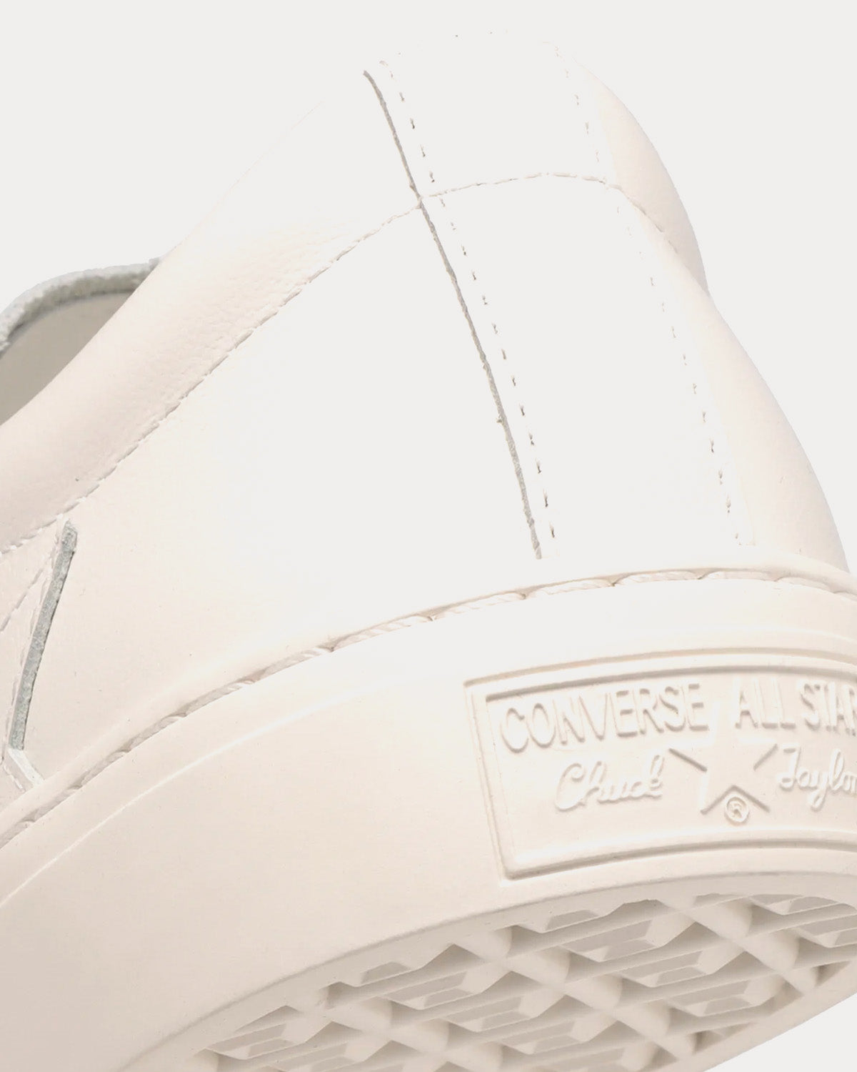 Converse All Star Coupe Epais Triostar Am Ox White / Python Low Top  Sneakers - Sneak in Peace