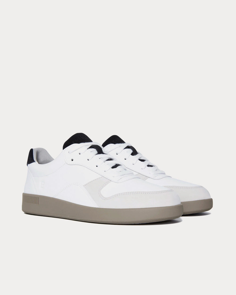 Everlane The ReLeather Court White / Smoke Low Top Sneakers - 3