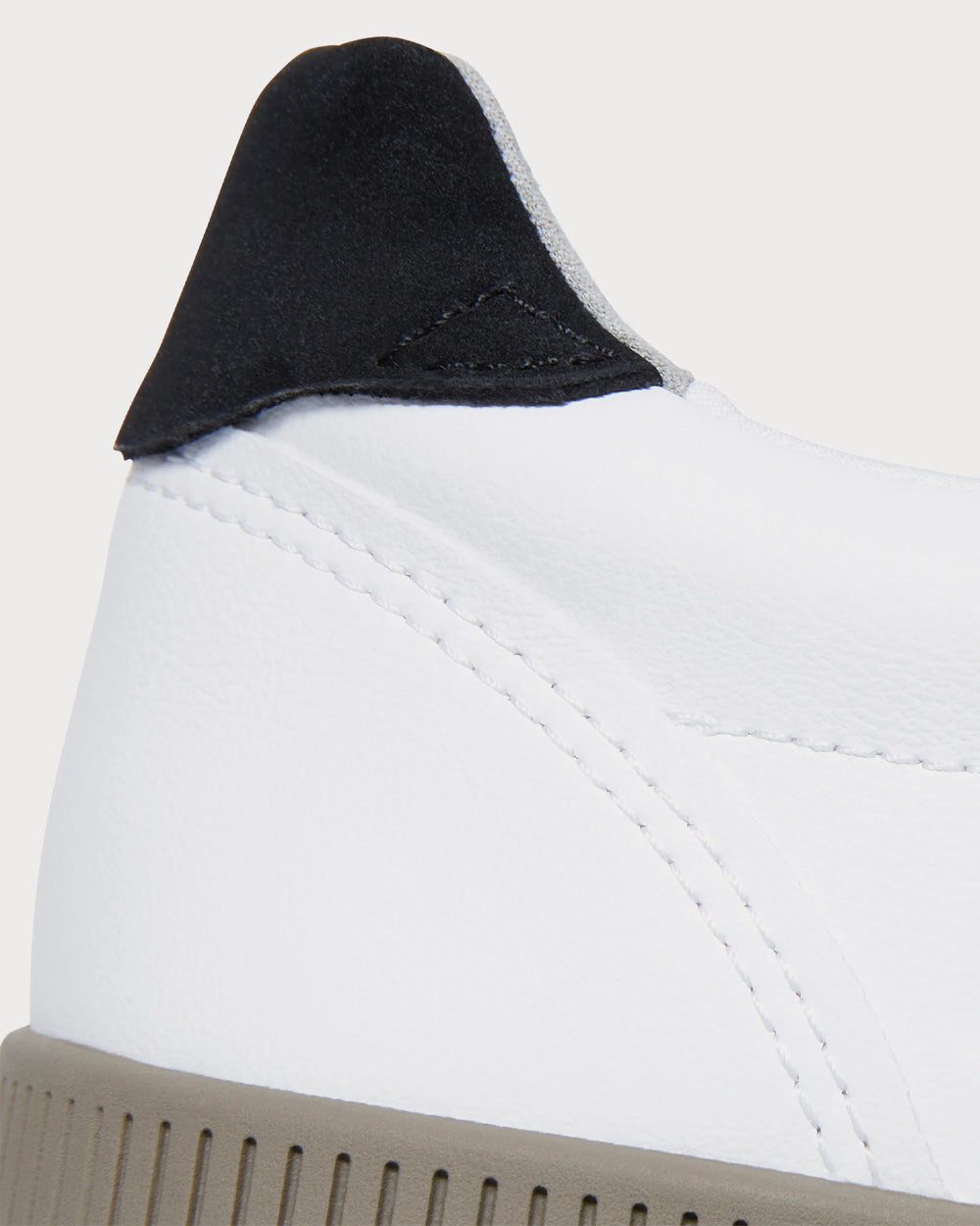 Everlane The ReLeather Court White / Smoke Low Top Sneakers - 5