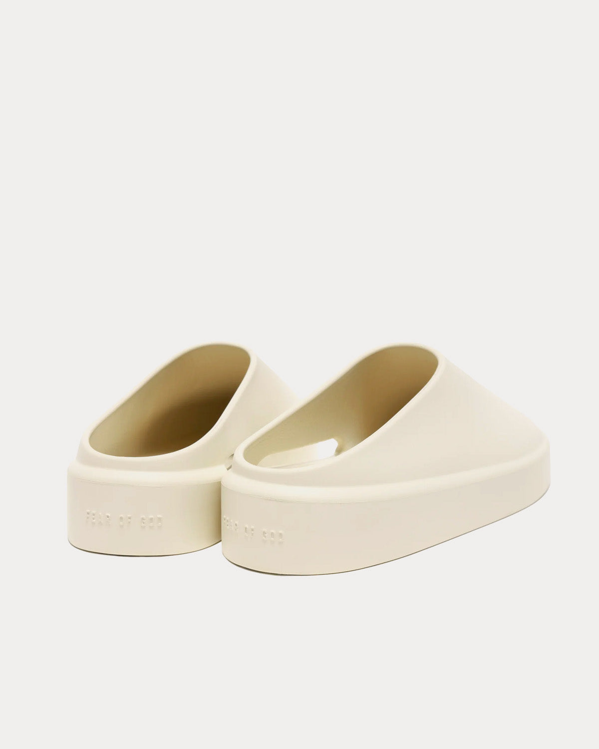 Fear of God ESSENTIALS The California Greige Slip Ons - Sneak in Peace