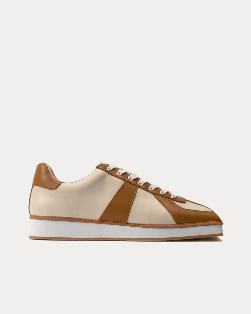 Foot Industry 2022S/S 22S901 Latte Low Top Sneakers - 1