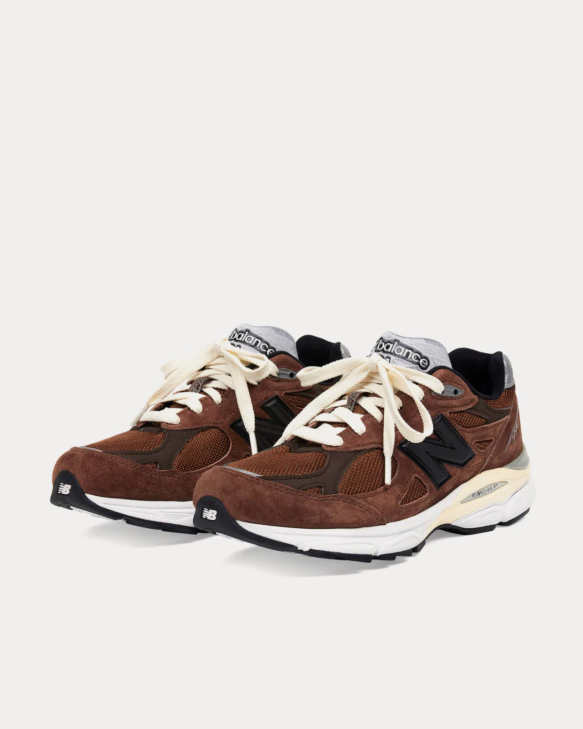 New Balance x Jjjjound 990v3 'Montréal' Brown Low Top Sneakers - 3