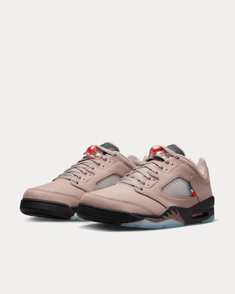 Aj5 low store