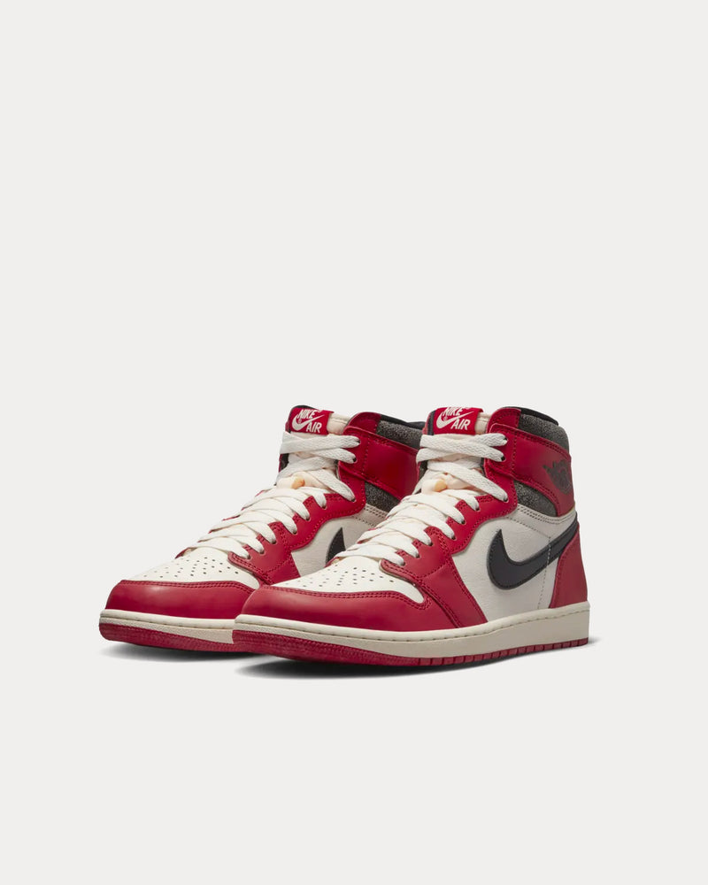 Jordan Air Jordan 1 'Chicago Lost & Found' High Top Sneakers - 3