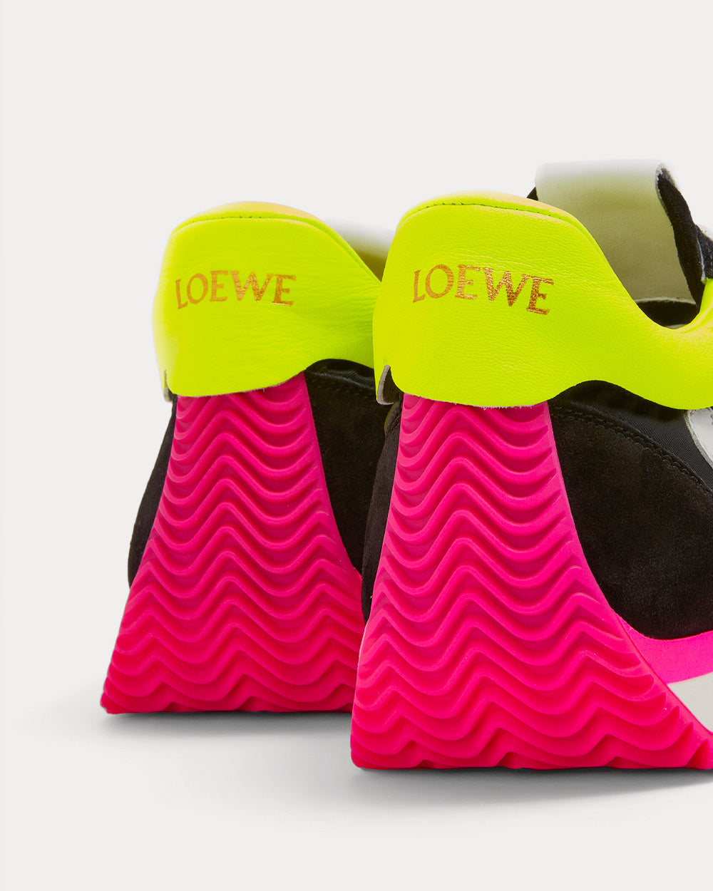 Loewe Flow Runner Nylon & Suede Black / Neon Pink Low Top Sneakers - 4