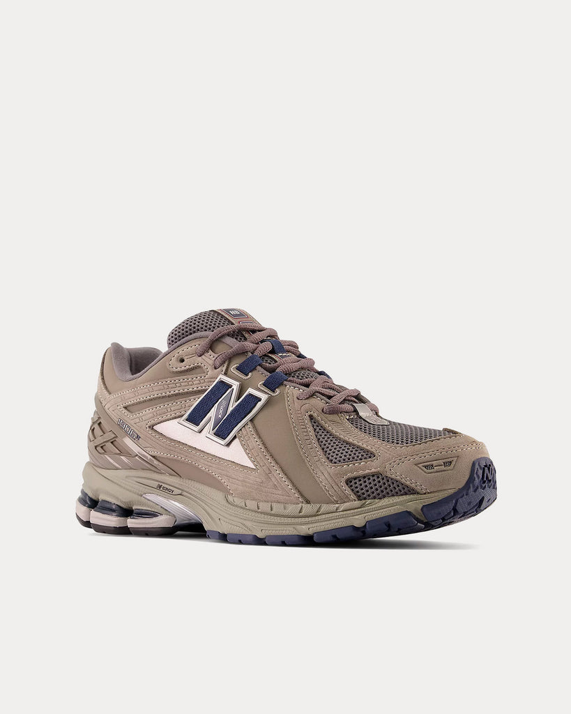 New balance 220 2024 castlerock with conch shell