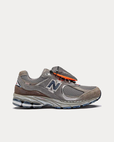 New Balance 2002r Castlerock with Natural Indigo Low Top Sneakers