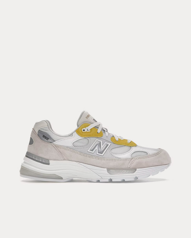 New Balance x Paperboy 992 Fried Egg Low Top Sneakers - 1