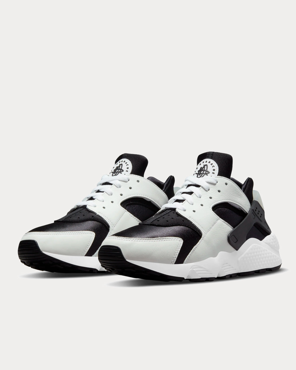 Nike Air Huarache Orca Black / White Low Top Sneakers - 2