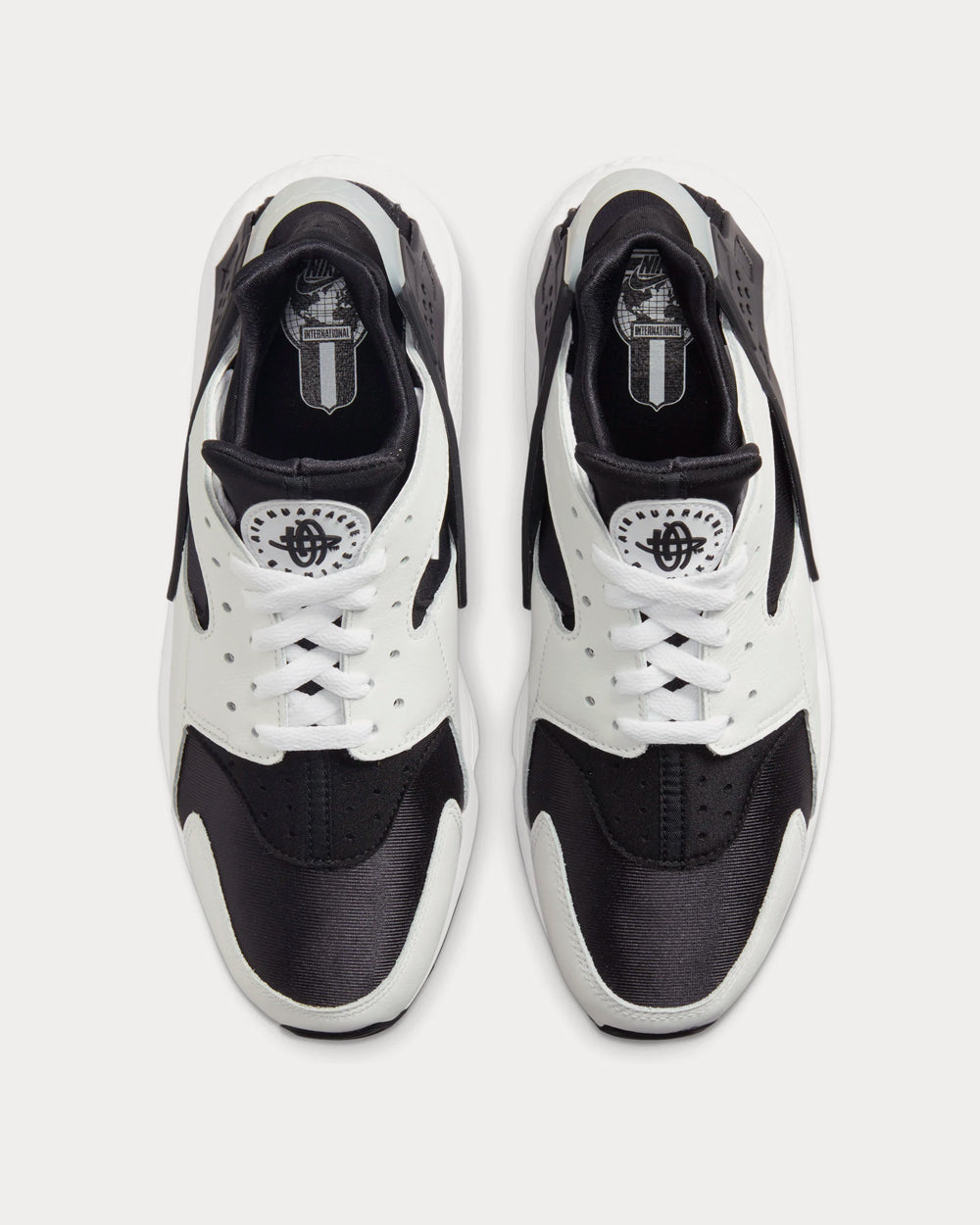 Nike Air Huarache Orca Black / White Low Top Sneakers - 3