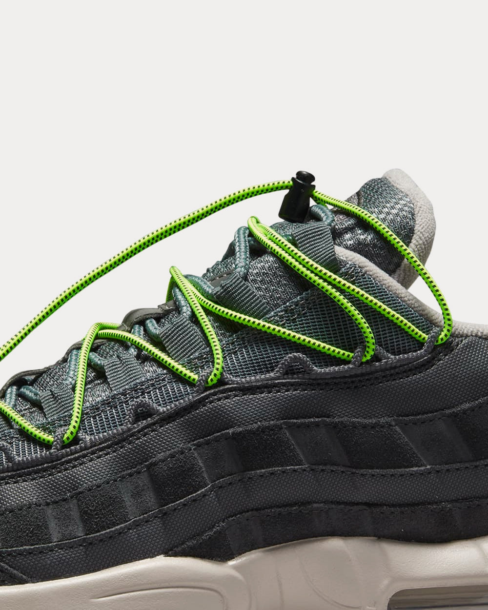 Nike Air Max 95 Off-Noir and Volt Low Top Sneakers - 6