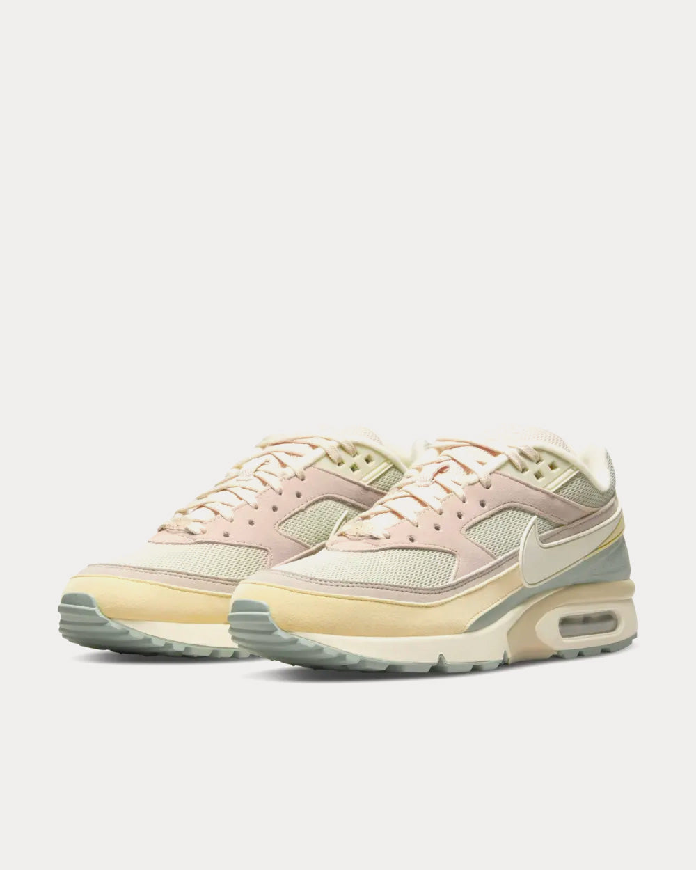 Nike Air Max BW Coded Nature Low Top Sneakers - 3