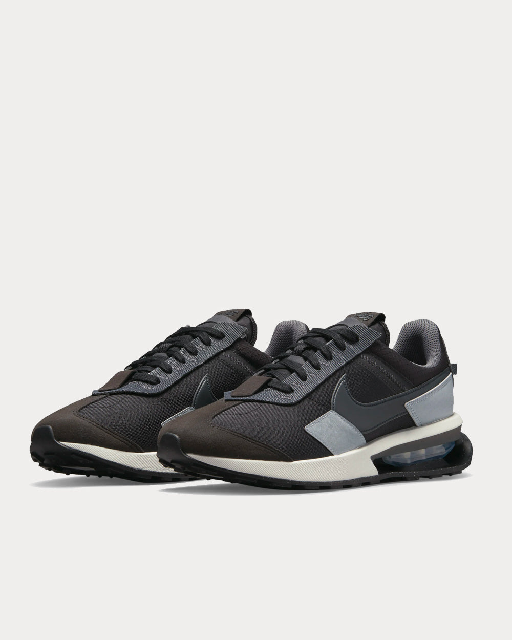 Nike Air Max Pre-Day Black Low Top Sneakers - 2