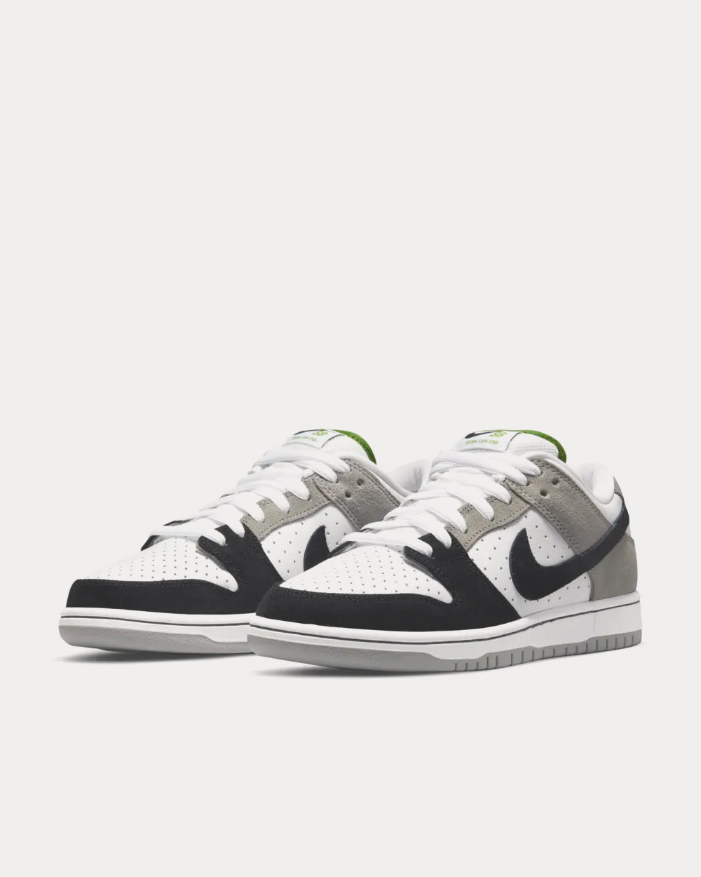 Nike SB Dunk Low Chlorophyll Low Top Sneakers - 3