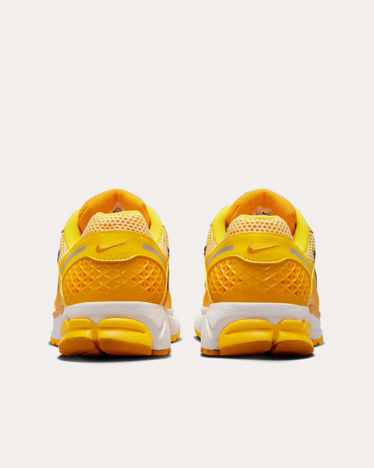 Nike Zoom Vomero 5 Yellow Ochre Low Top Sneakers - 3