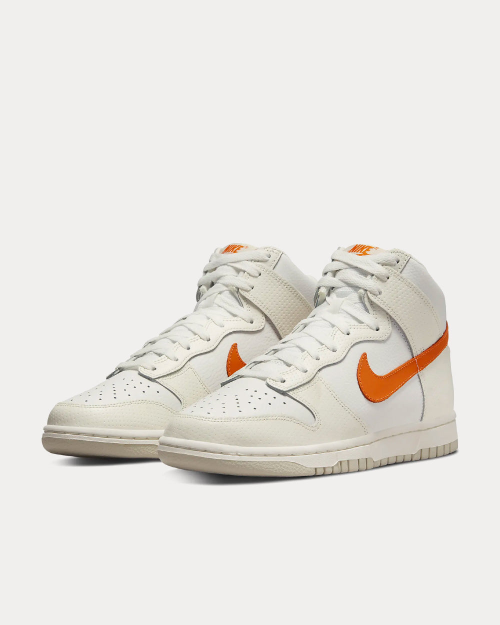 Deals Nike dunks magma orange