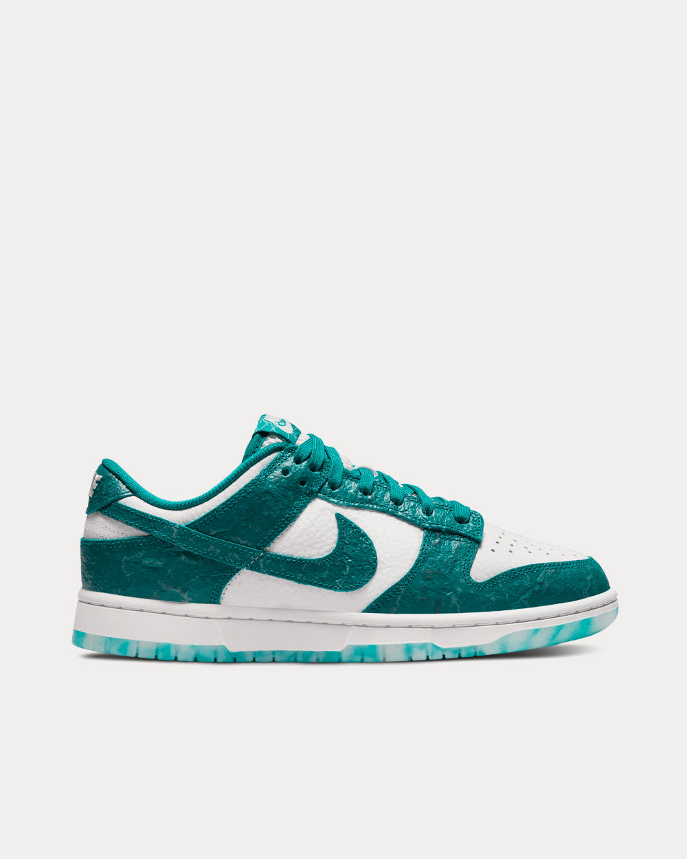 Kasina x nike discount sb dunk low