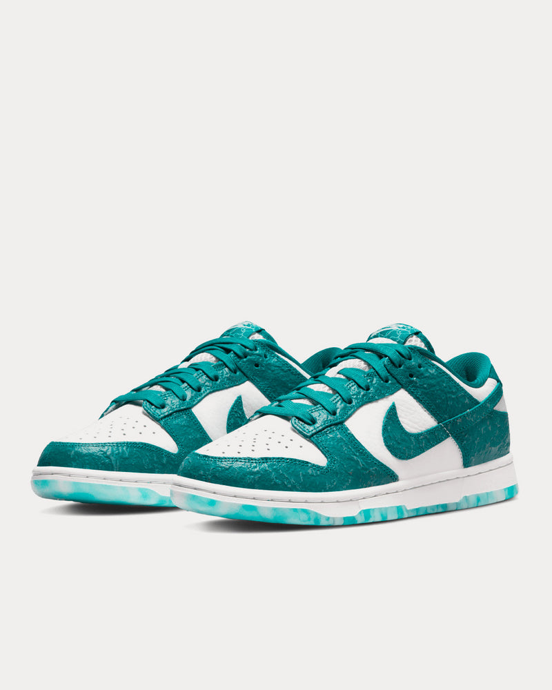 Nike Dunk Low 'Ocean' Low Top Sneakers - 3