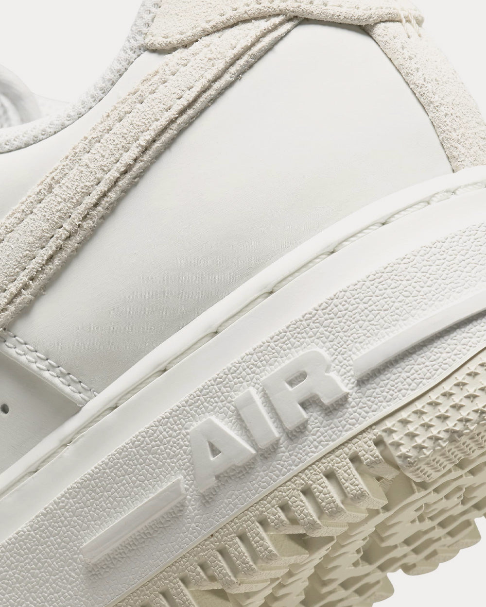 Nike Air Force 1 Luxe Summit White / Light Bone / Summit White Low Top Sneakers - 6