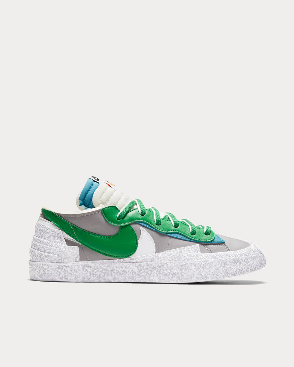 Nike sacai sneakers best sale