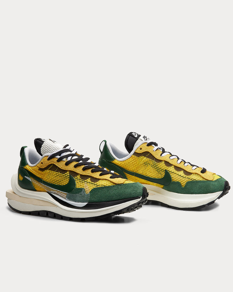 Nike x sacai VaporWaffle Tour Yellow & Gorge Green-Sail Low Top