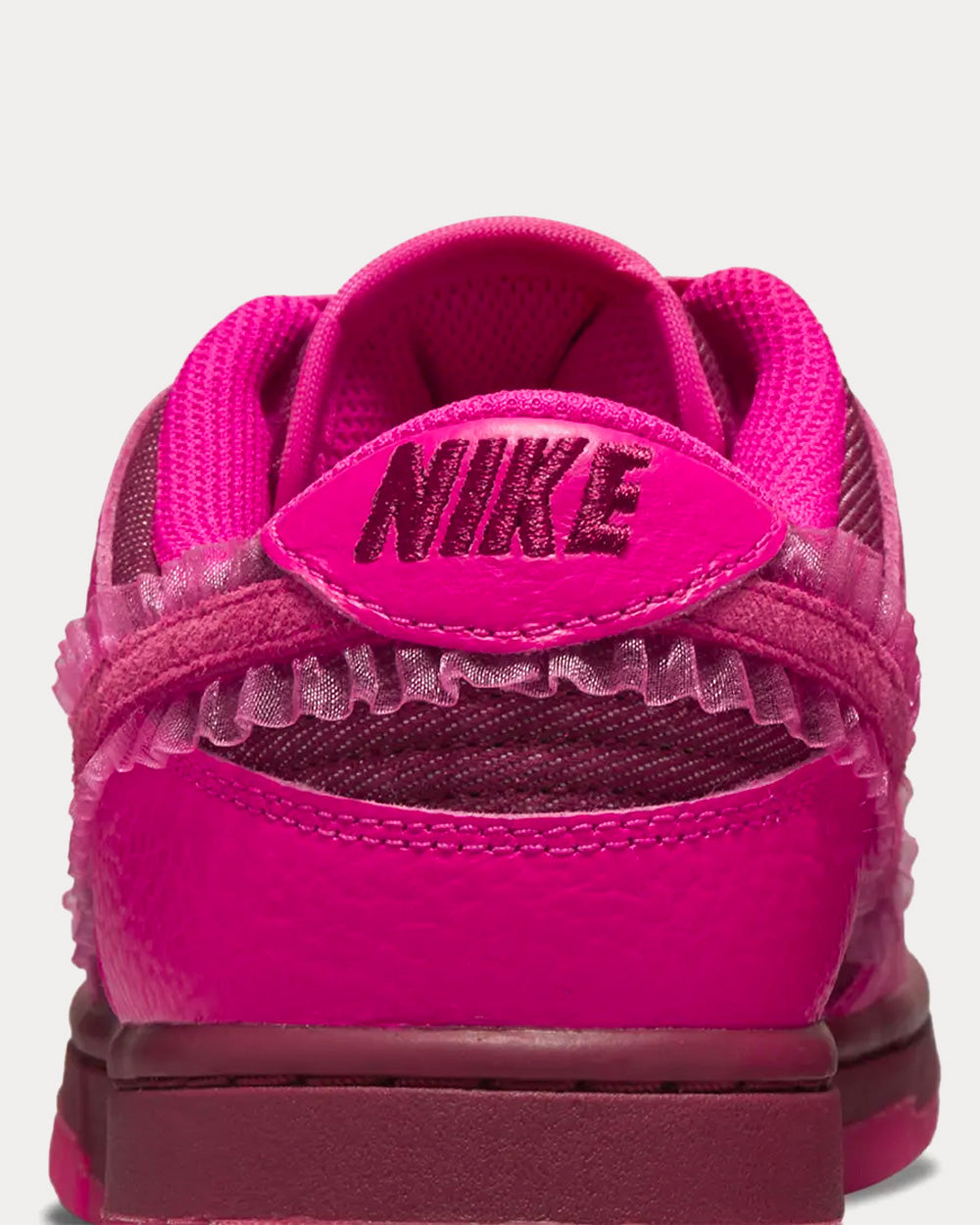 Nike Dunk Low Valentine's Day Prime Pink Low Top Sneakers - 6