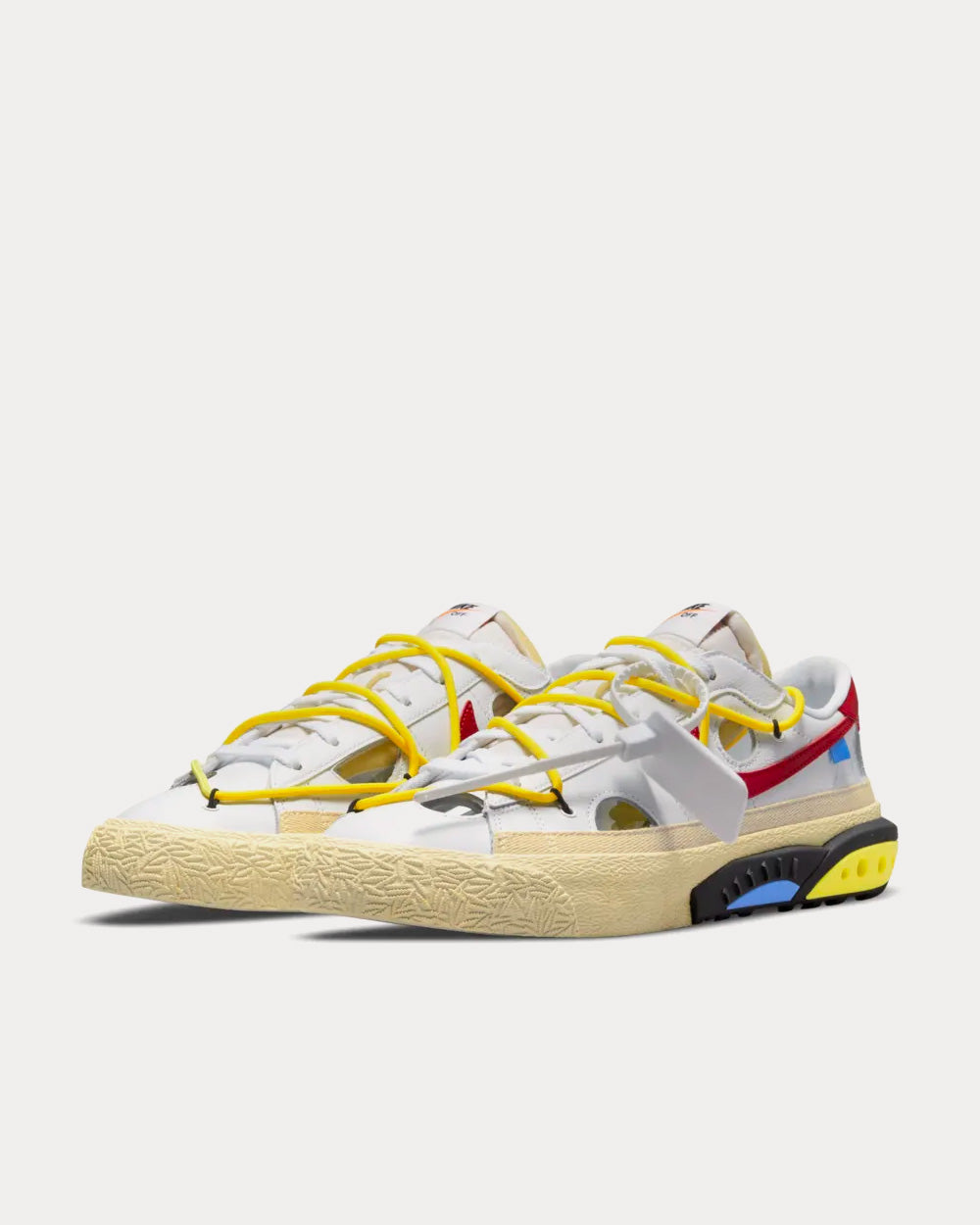 Nike x Off-White Blazer Low White and University Red Low Top Sneakers - 3