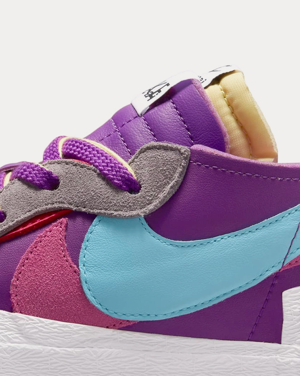 Nike x sacai x KAWS Blazer Low Purple Dusk Low Top Sneakers - 6