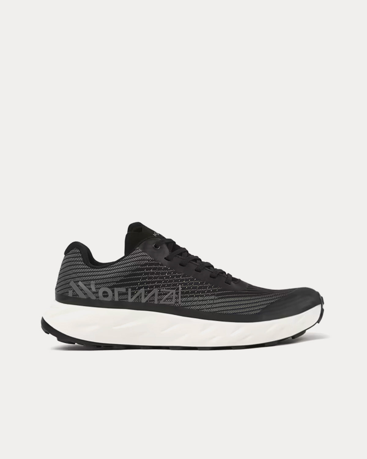 NNormal - Kjerag Black Running Shoes