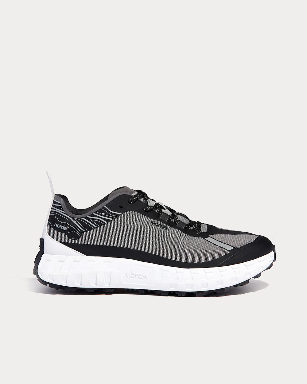 Norda 001 Black Running Shoes - 1