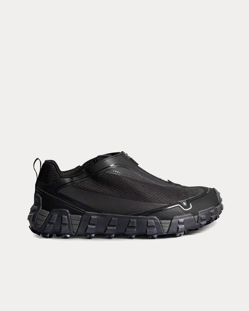 Norse Projects ARKTISK Zip Up Runner Black Running Shoes - 1