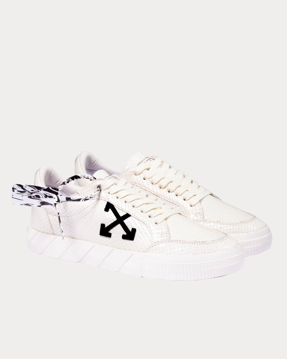 Off-White Vulcanized White Black Low Top Sneakers - 2