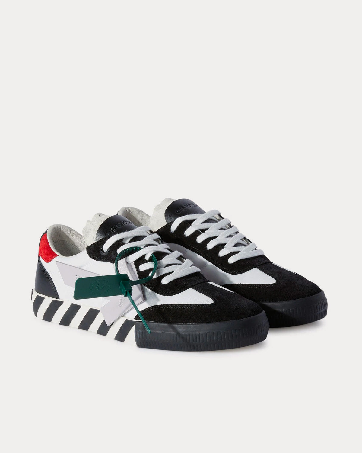 Off-White Floating Arrow Low Vulcanized Leather Black / White / Red Low Top Sneakers - 3