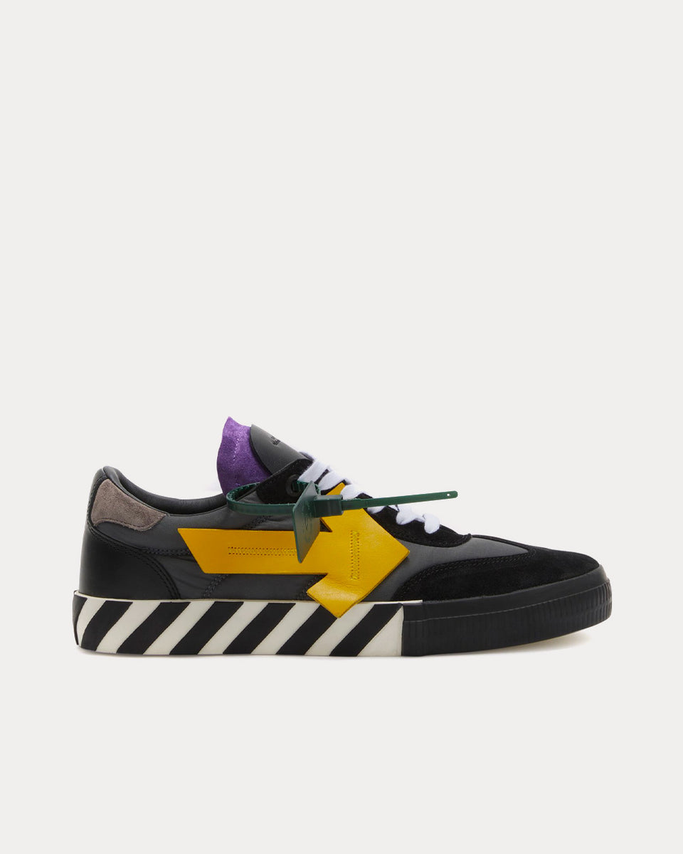 Off white vulcanized low top black hotsell