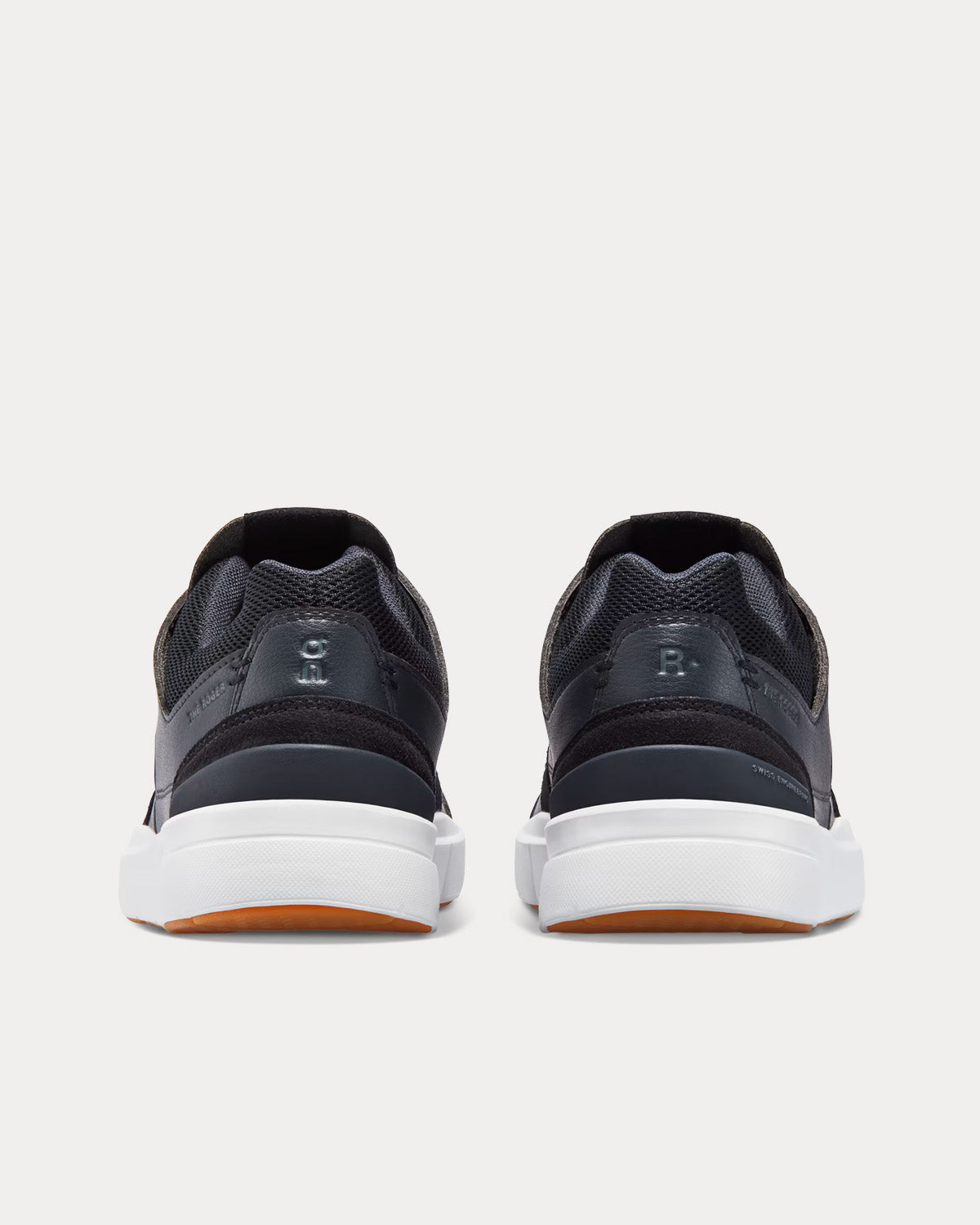 On Running THE ROGER Clubhouse Black / White Low Top Sneakers - 3