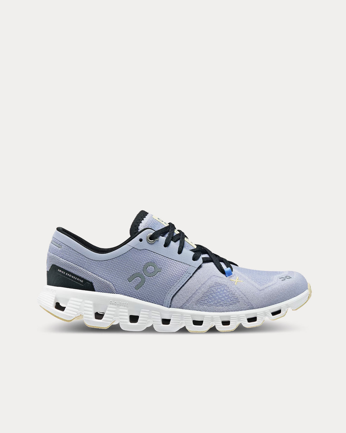 On Running Cloud X 3 Nimbus / White Running Shoes - 1