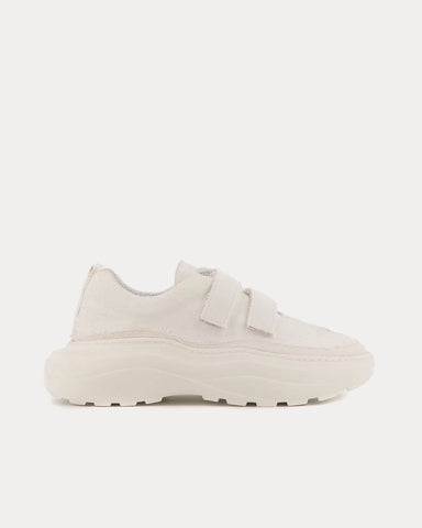 Phileo 002 Strong None-Suede Triple White Low Top Sneakers