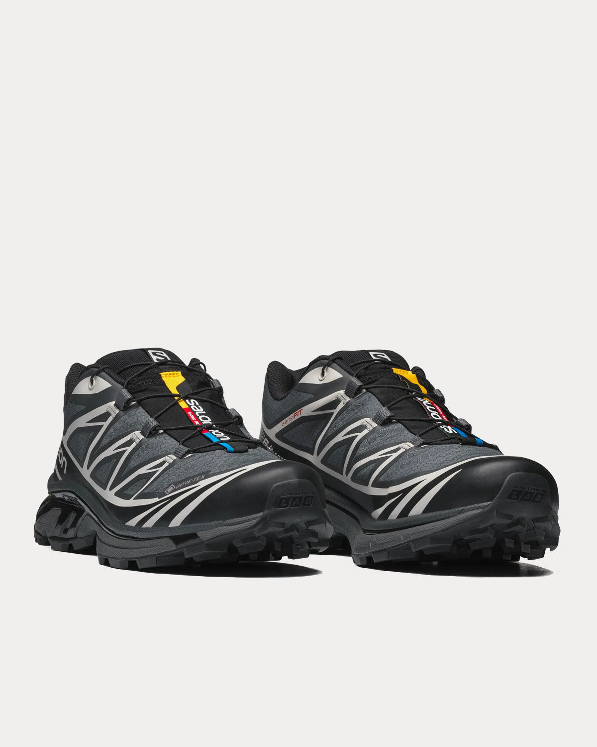 Salomon - XT-6 Gore-Tex Black / Ebony / Lunar Rock Low Top Sneakers