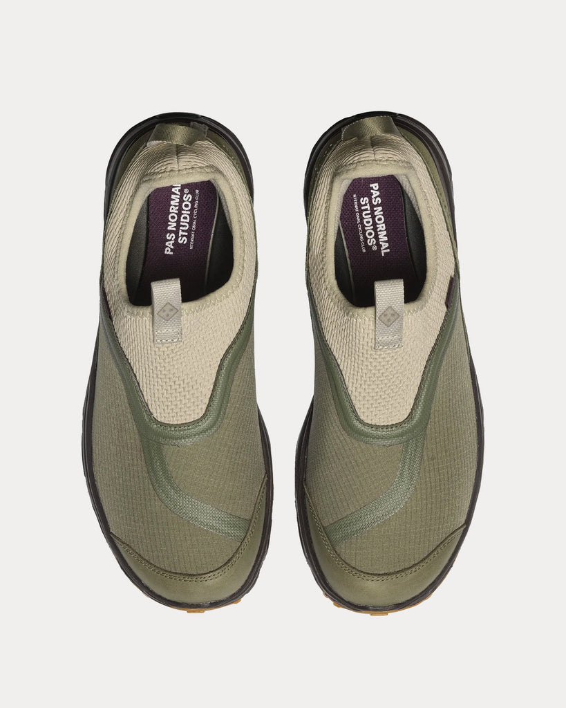 Salomon sales slip ons