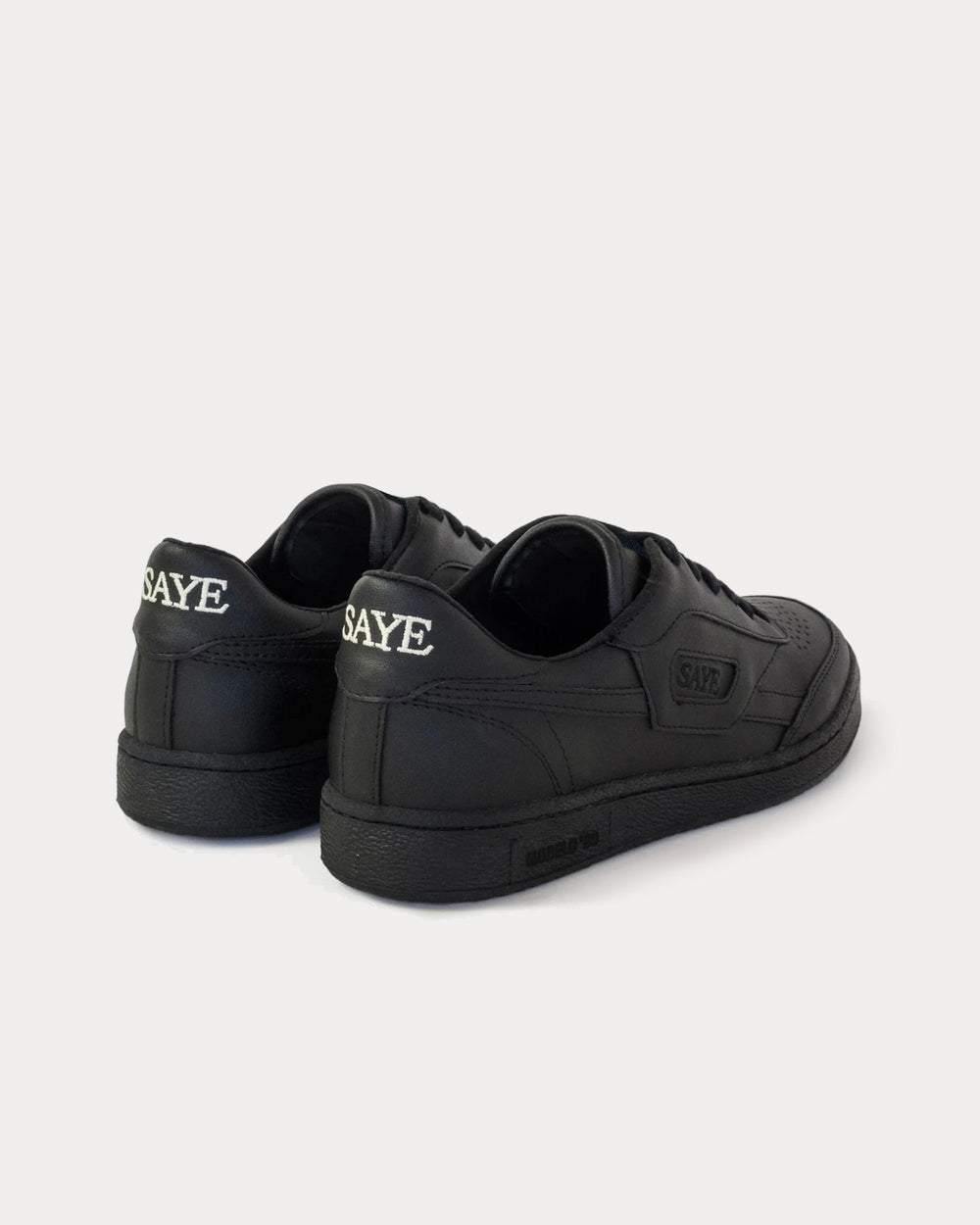 Saye Modelo '89 Vegan Dark Low Top Sneakers - 2