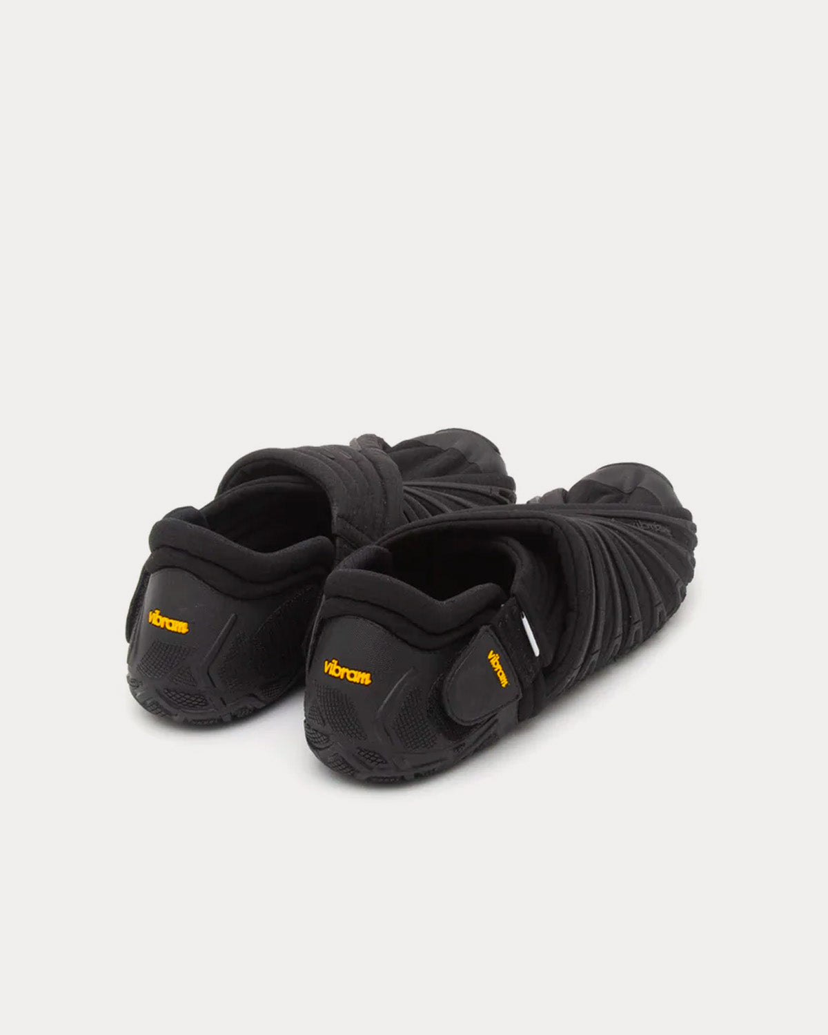 Suicoke FUTON-LO Black Slip Ons - 4